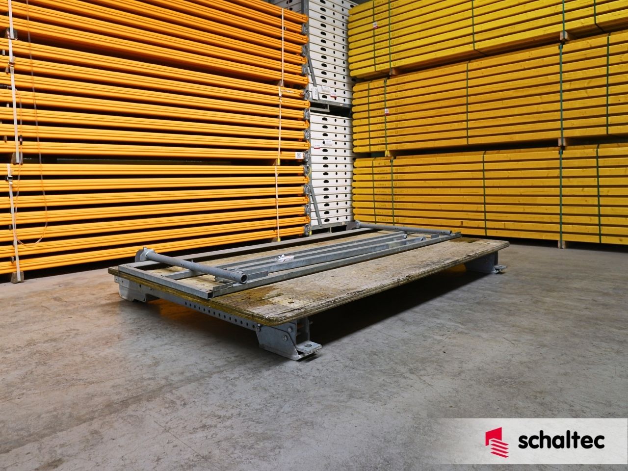 Faltbühne FB 180-3/300 used | medium quality