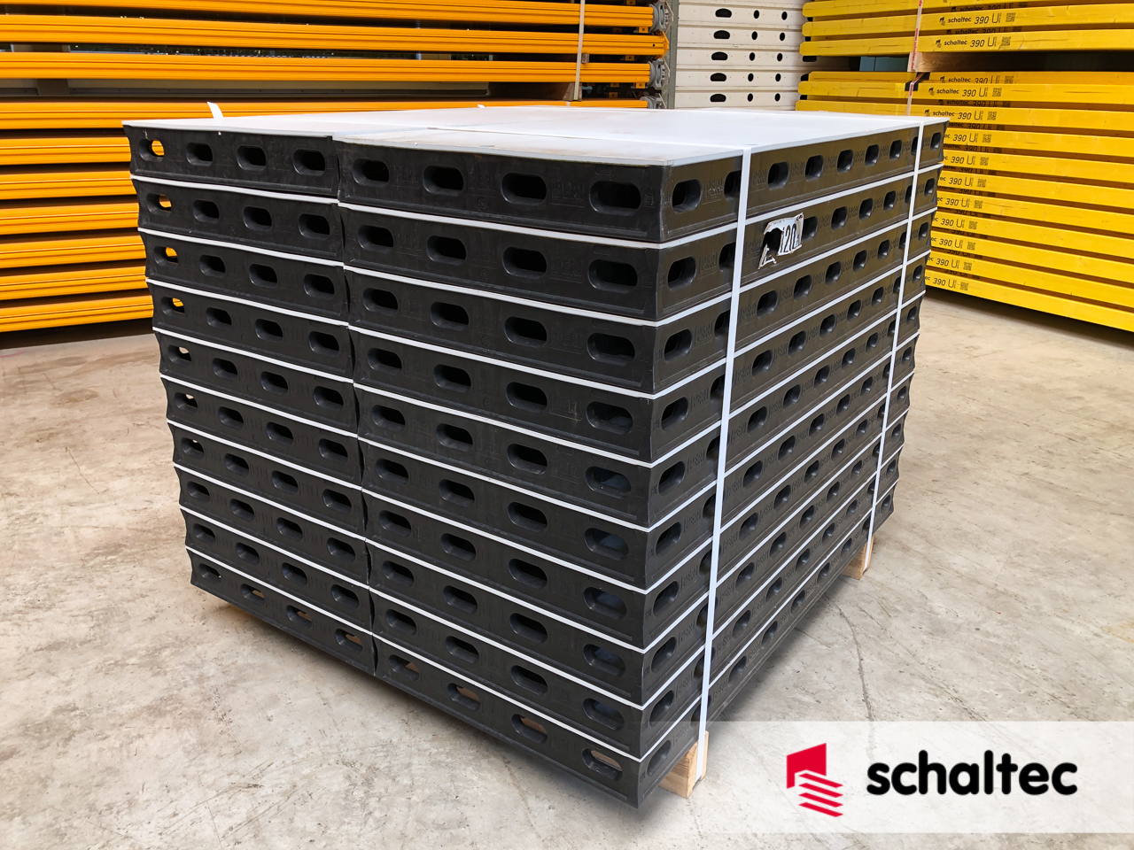 PERI DUO-Paneel DP 135x60-6 Spannstellen used | high quality mit neuer Schalhaut