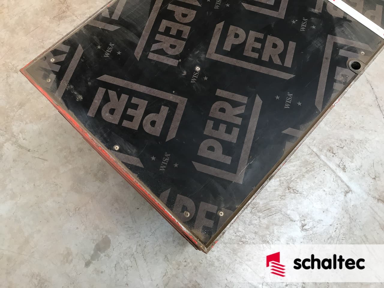 PERI TRIO TR/4 330x60 used | medium quality