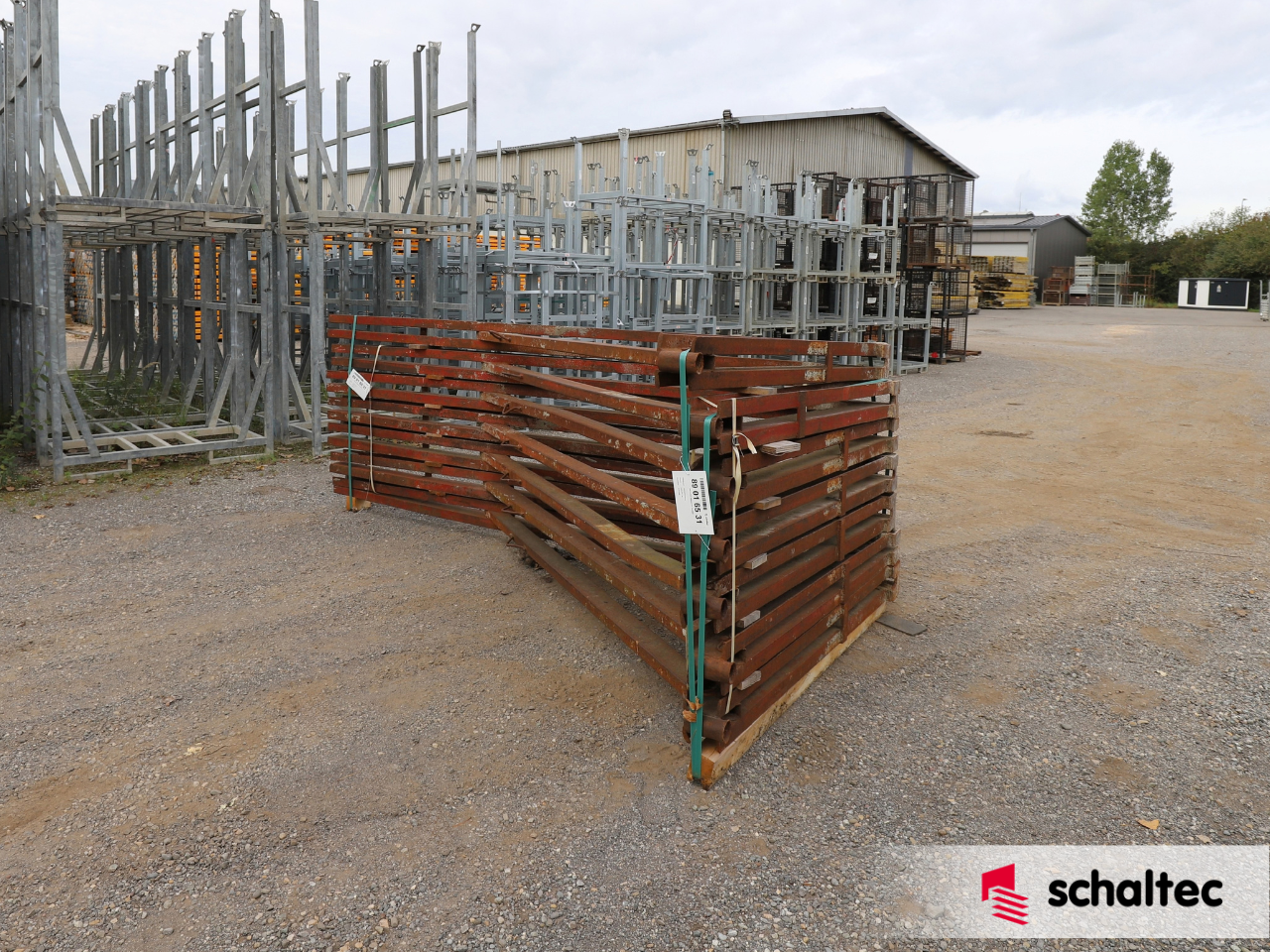 Posten: Stützbock div. Hersteller 7 Stk. | 3,50 x 1,75 m