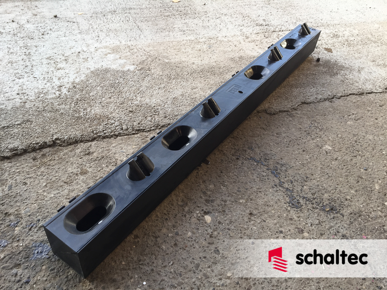 PERI DUO Eckpfosten DC 135x10 used | medium quality PERI DUO Eckpfosten DC 135x10 used | medium quality