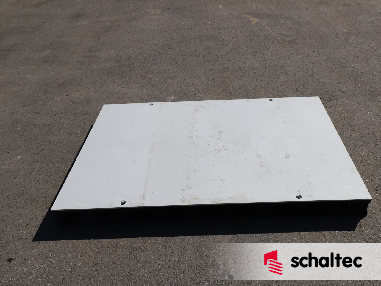 PERI DUO Paneel DP 135x90-6 Spannstellen used | high quality mit neuer Schalhaut PERI DUO Paneel DP 135x90-6 Spannstellen used | high quality mit neuer Schalhaut