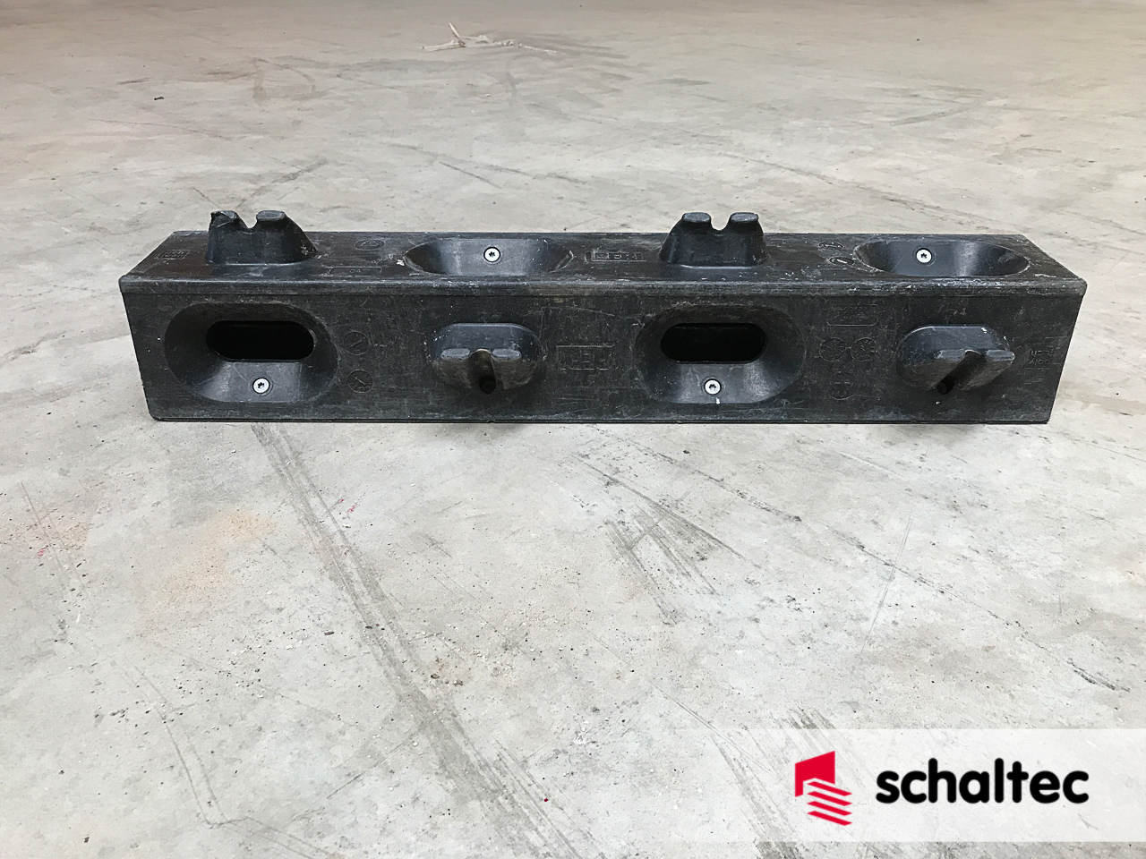 PERI DUO Eckpfosten DC 60x10 Gebrauchtschalung | medium quality